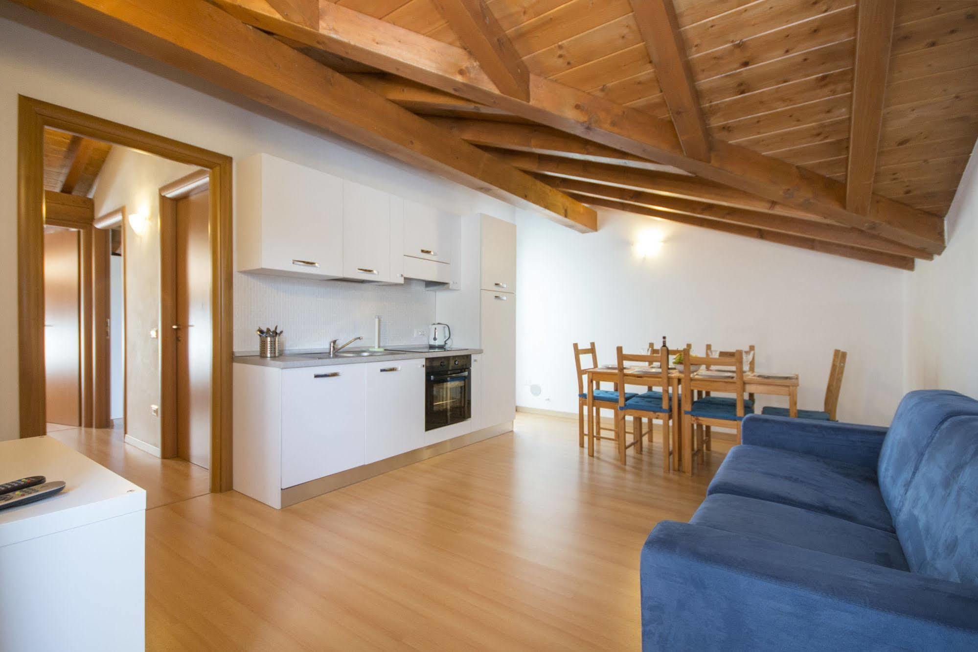 Lakeside Holiday Resort Domaso Bagian luar foto