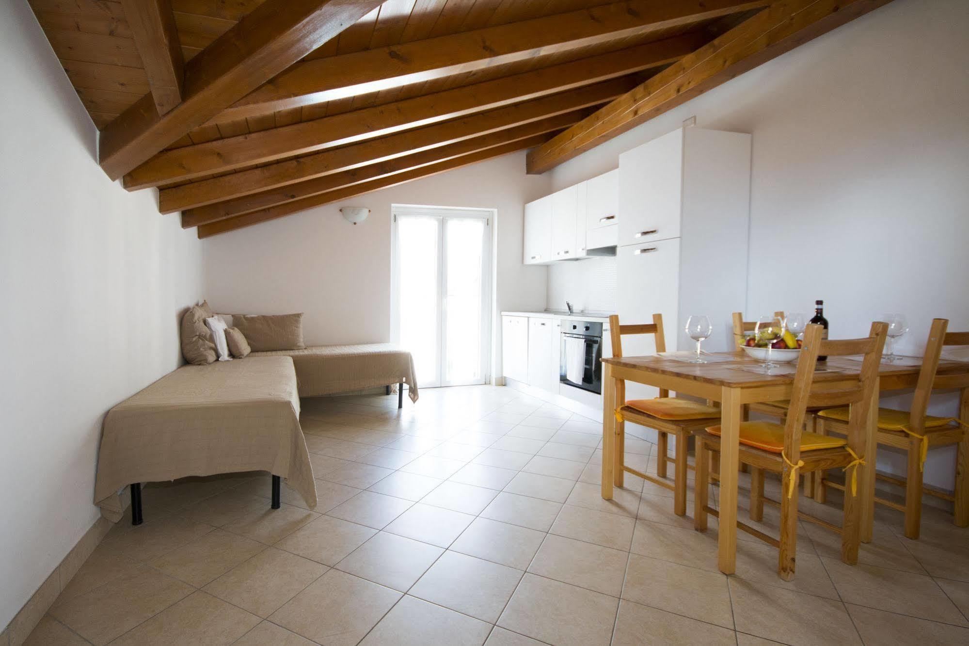 Lakeside Holiday Resort Domaso Bagian luar foto
