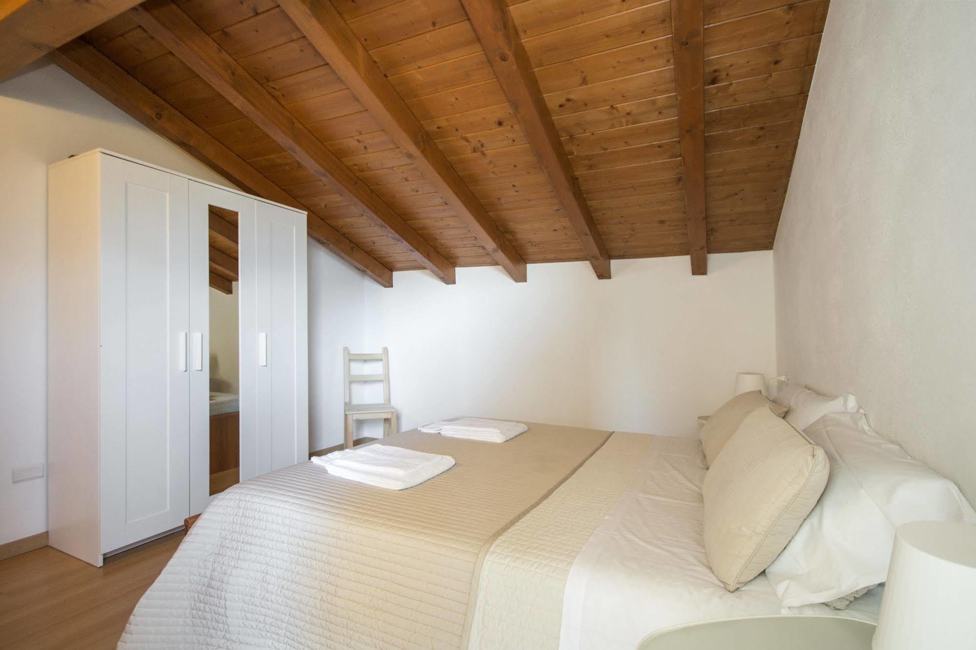 Lakeside Holiday Resort Domaso Bagian luar foto